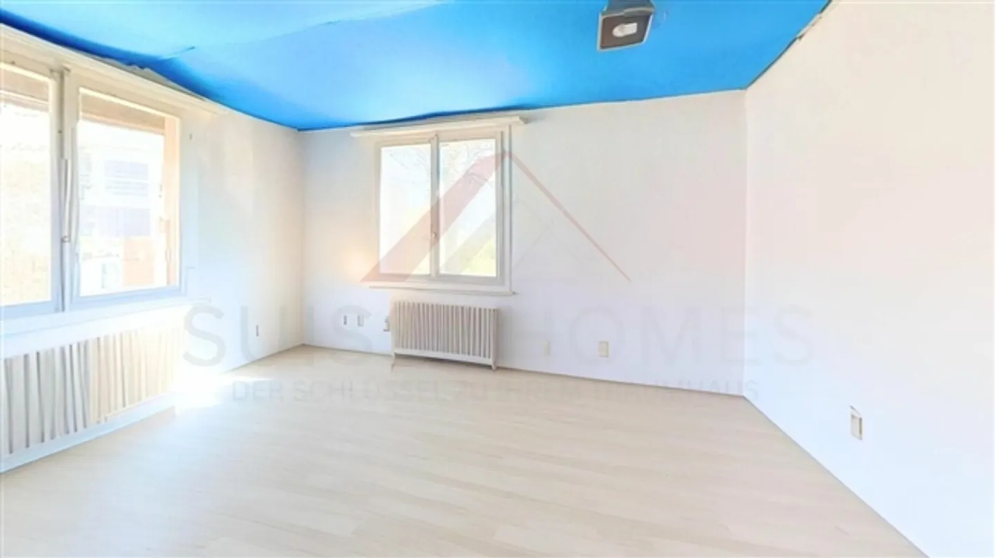 Vivre avec charme - maison bifamiliale attrayante à Niederbipp avec potentiel et emplacement calme - Photo 5 sur 20