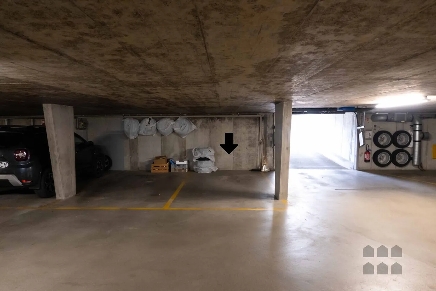 Posto auto in vendita in una posizione centrale a Orpund - Foto 2 di 3