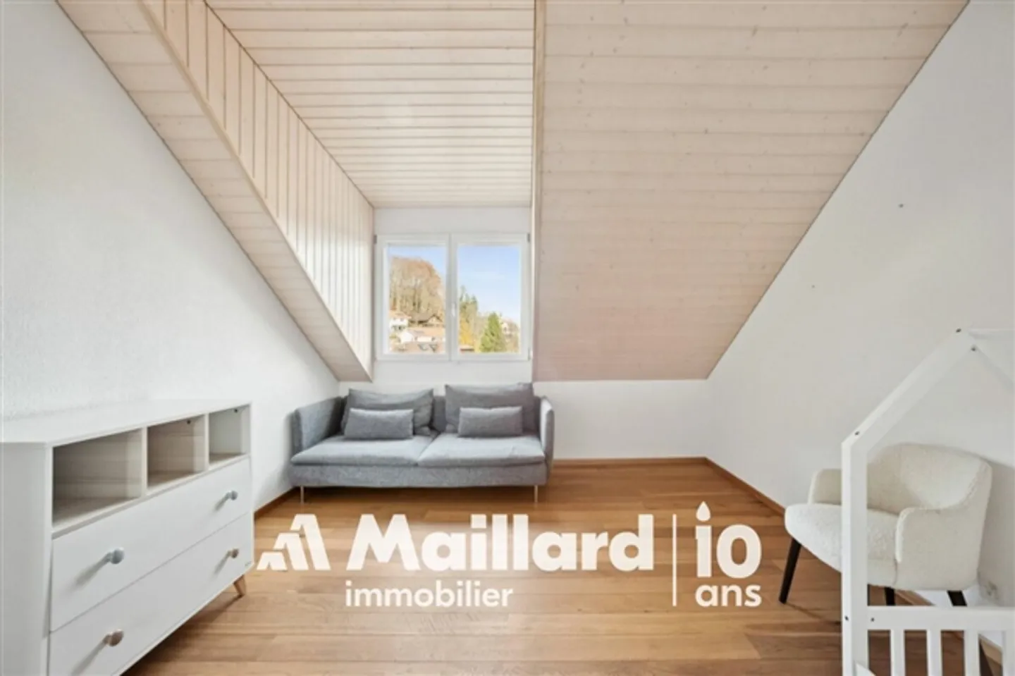 Elegantes Penthouse-Duplex in St-Cergue - Foto 8 von 14