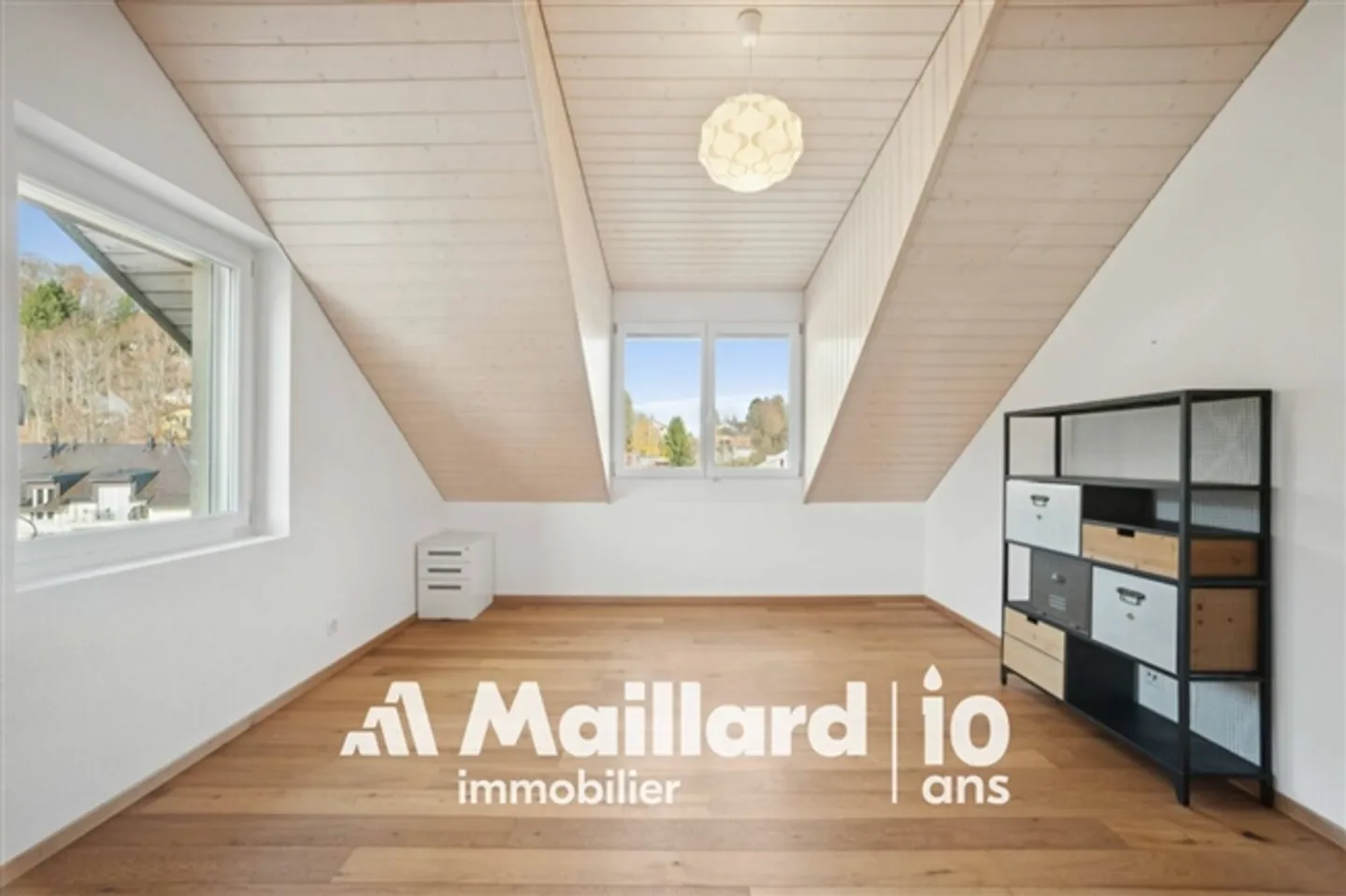 Elegantes Penthouse-Duplex in St-Cergue - Foto 9 von 14