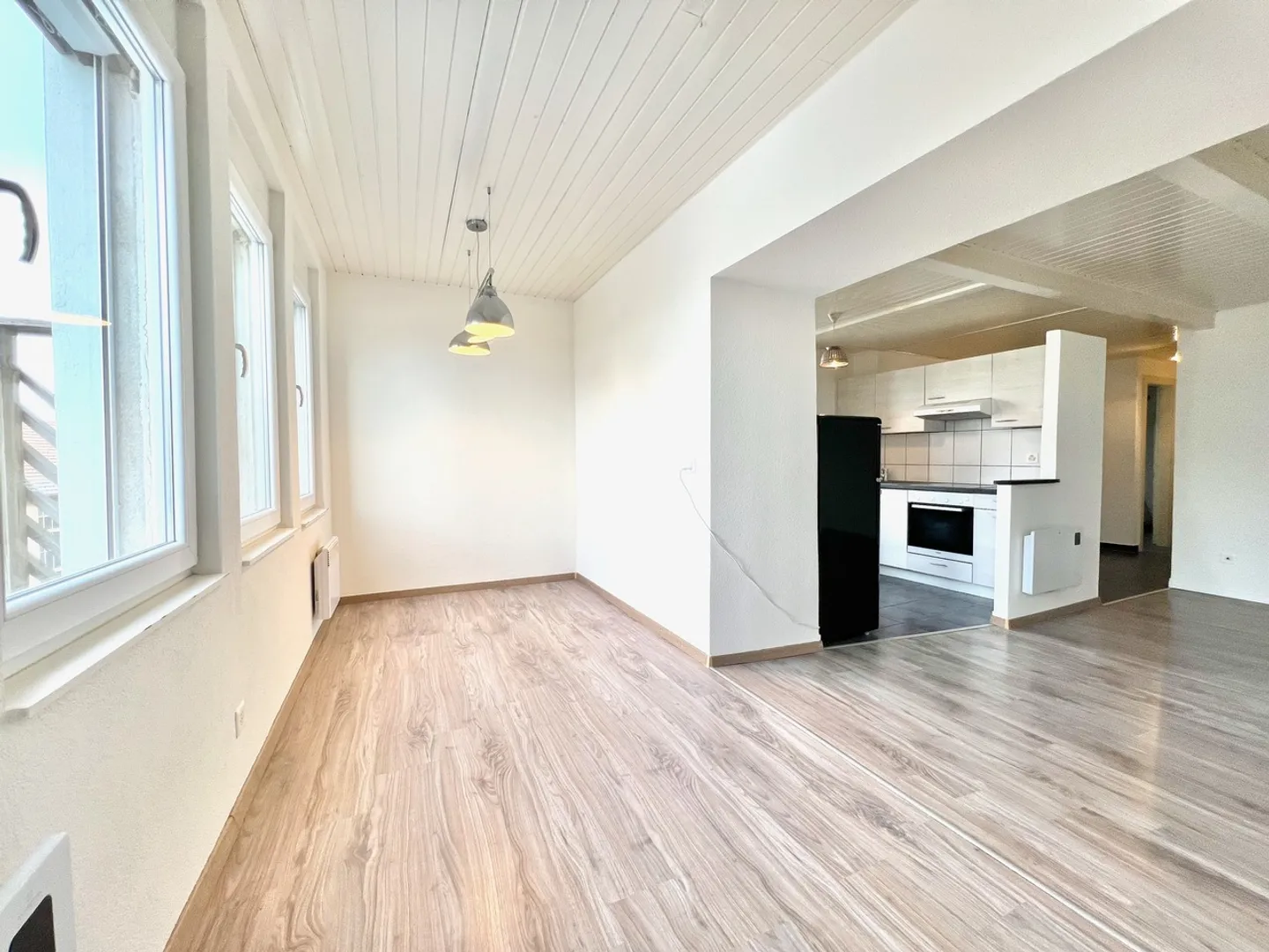 Appartamento 2.5 stanze - Foto 3 di 9