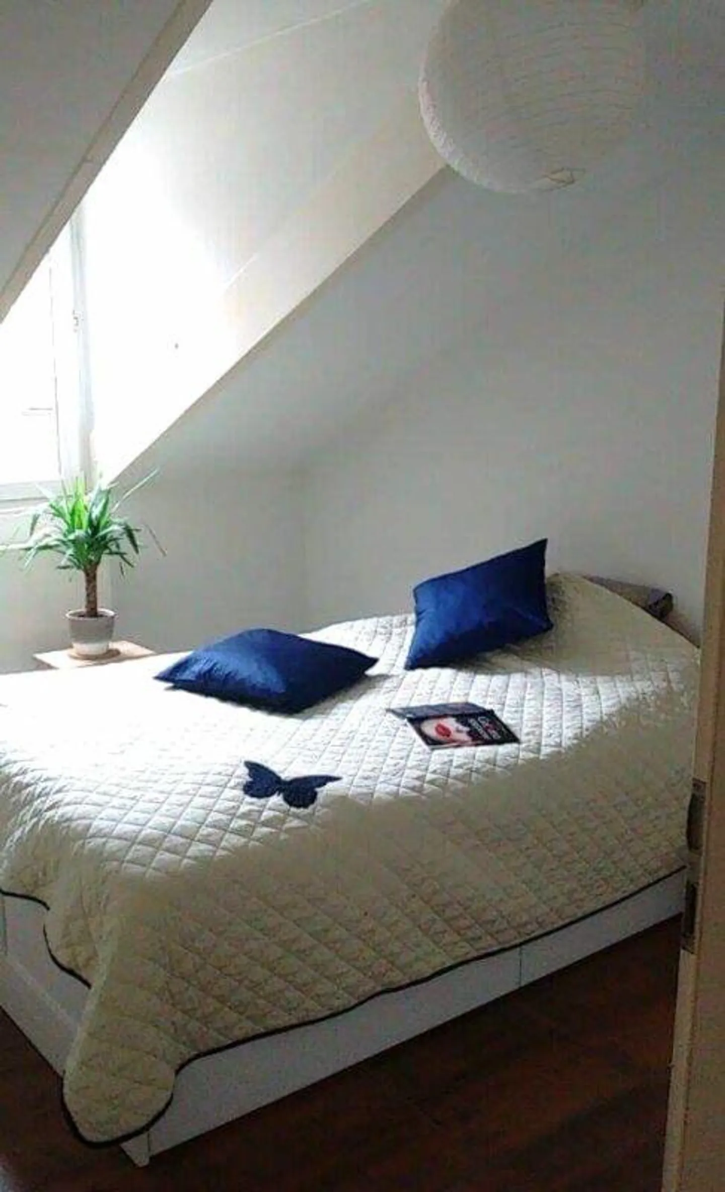 open, small 3-room attic apartment - Photo 7 of 7