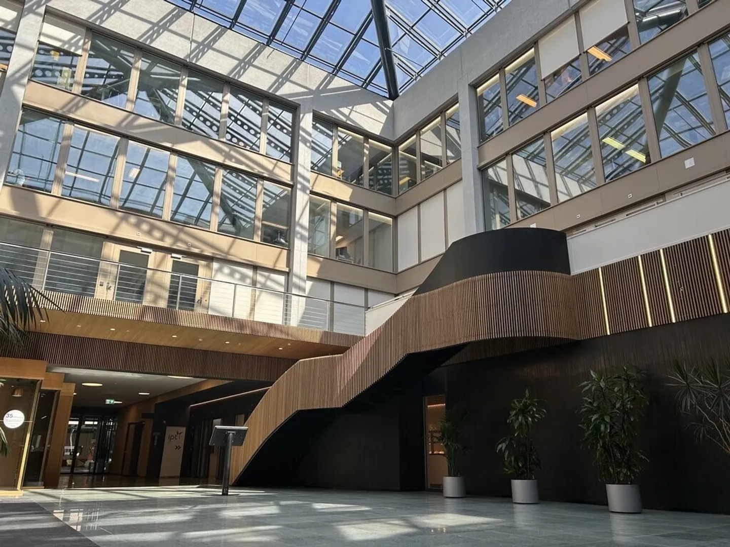 Bella superficie di 85 m2 - GBC - Petit-Lancy - Foto 4 di 5
