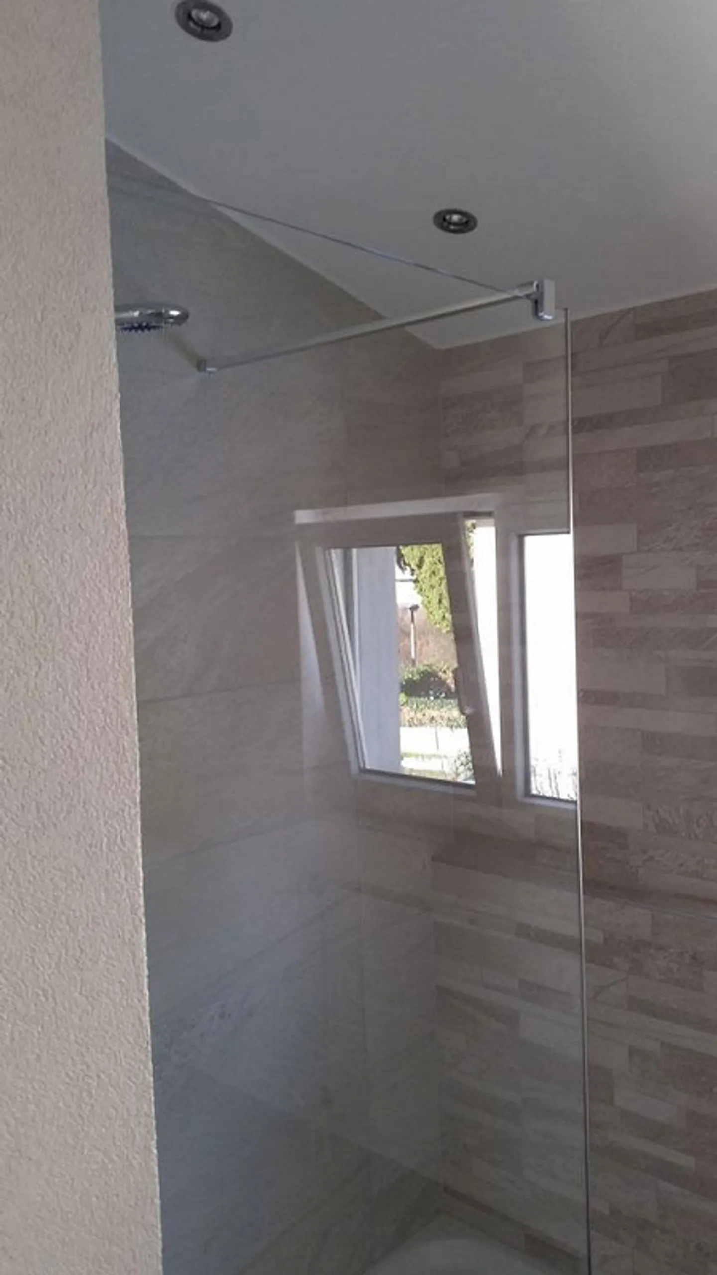 Incantevole casa familiare a schiera con giardino - Foto 3 di 7