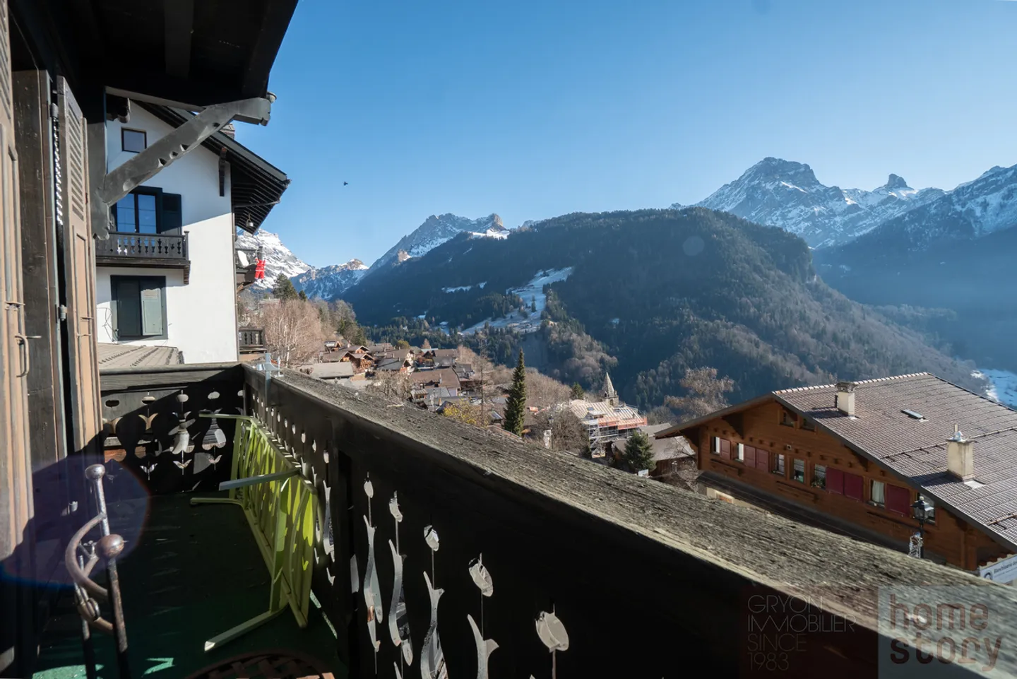 4.5 camere luminose in un ex hotel ristrutturato, centro di Gryon - Foto 13 di 19