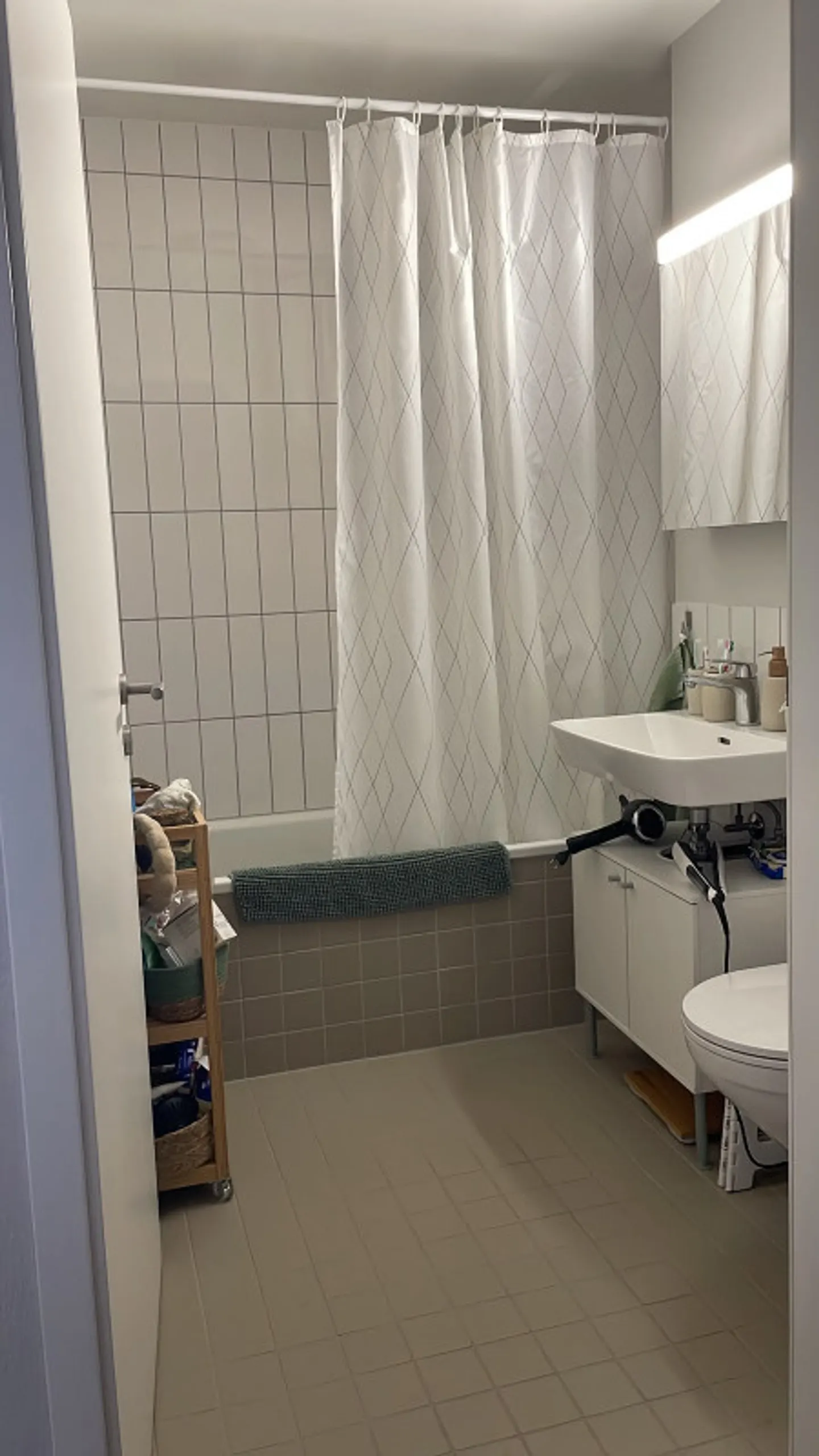 Lease takeover - Beautiful 3-room apartment in Bussigny - Photo 4 of 12