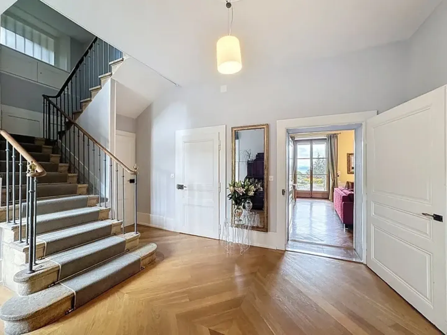 Demeure d'exception à Neuchâtel - Photo 7 sur 16