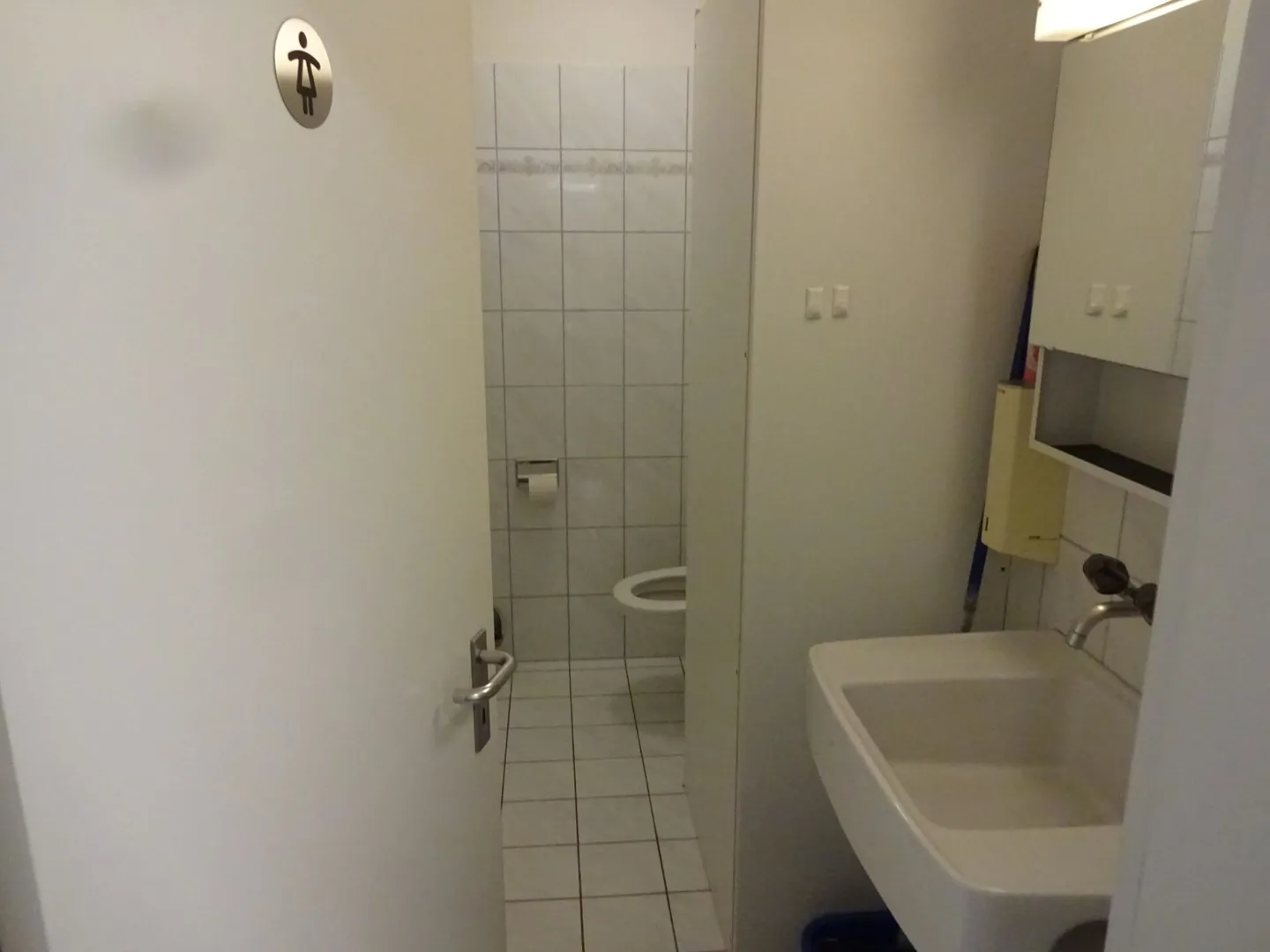 Ampio ufficio di 57m² - Tanto spazio per le tue idee - Foto 4 di 5