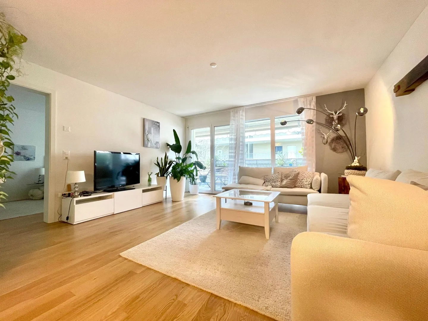 Appartamento 3.5 camere nuovo in una posizione tranquilla - Foto 5 di 16