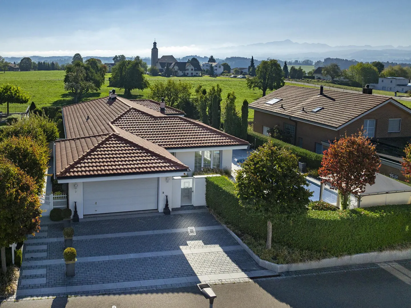 Charmanter Bungalow mit Pool - Foto 4 von 15
