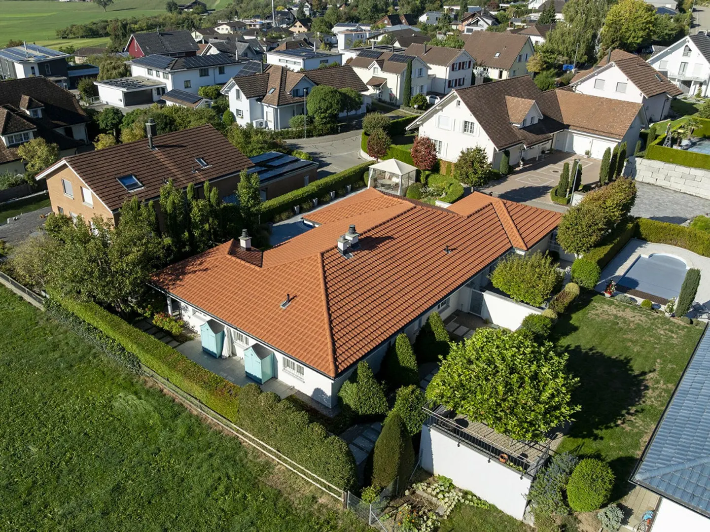 Charmanter Bungalow mit Pool - Foto 6 von 15