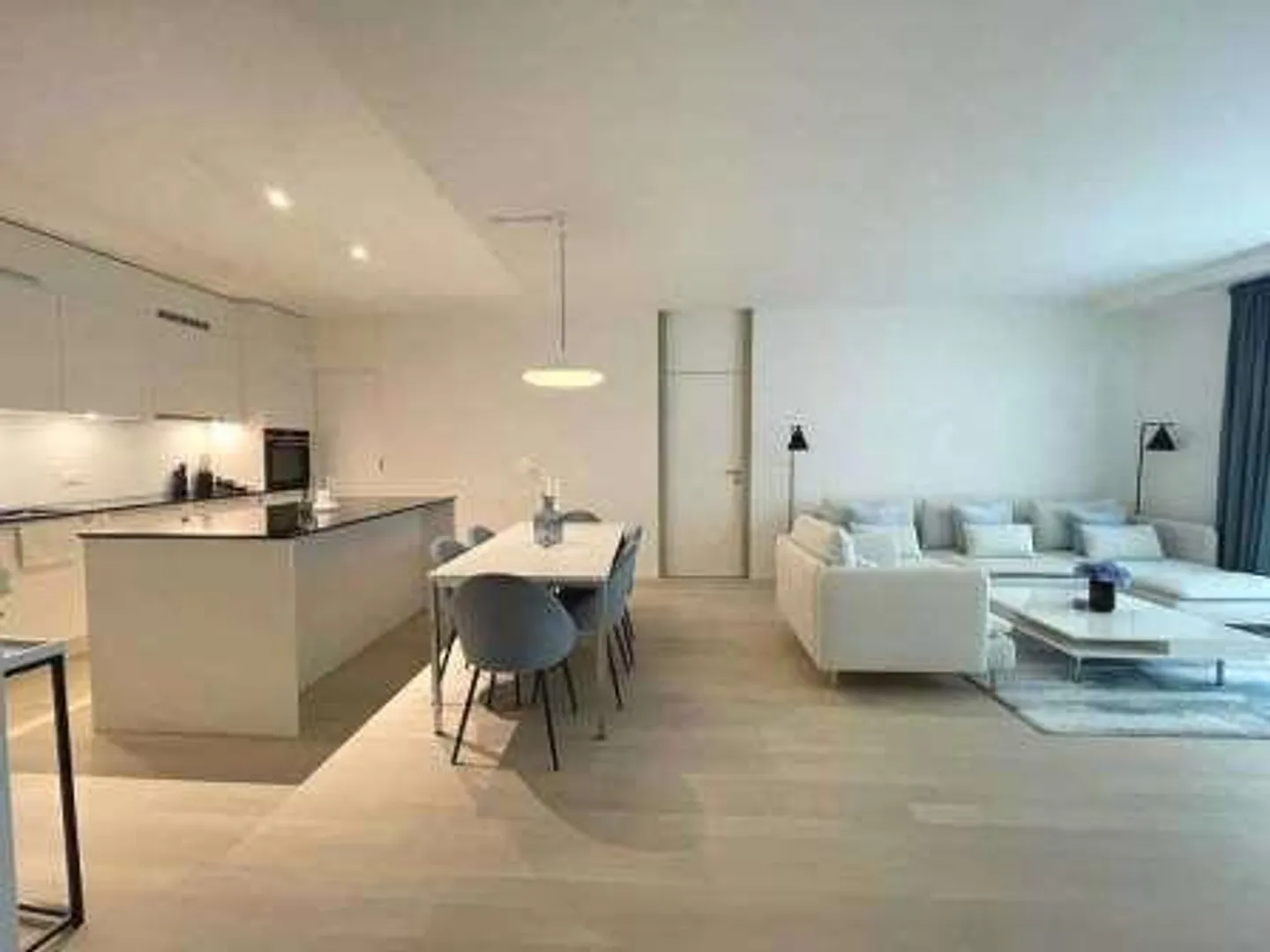 Appartement moderne de 3 pièces près du lac - Photo 1 sur 5