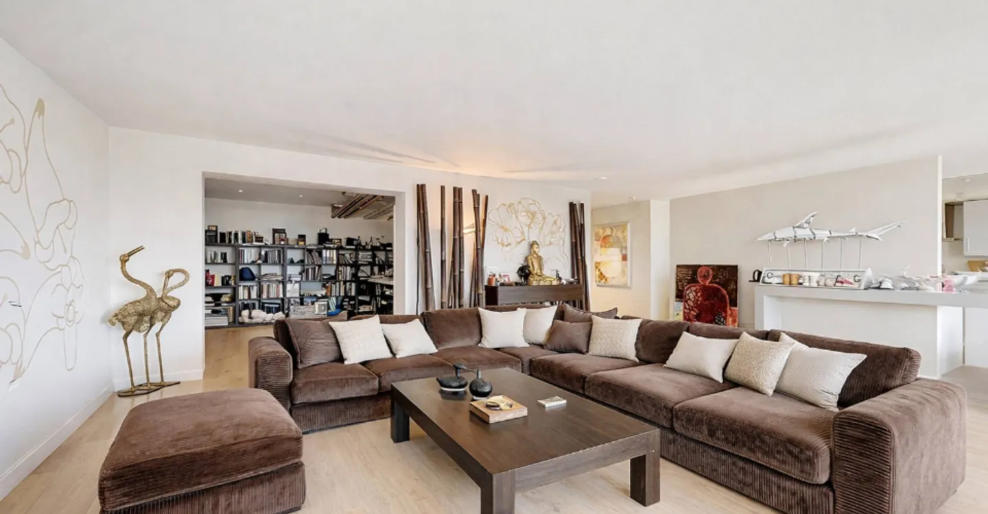 Contemporary duplex with private garden and view of the Alps in Pully Sud - Photo 2 of 10