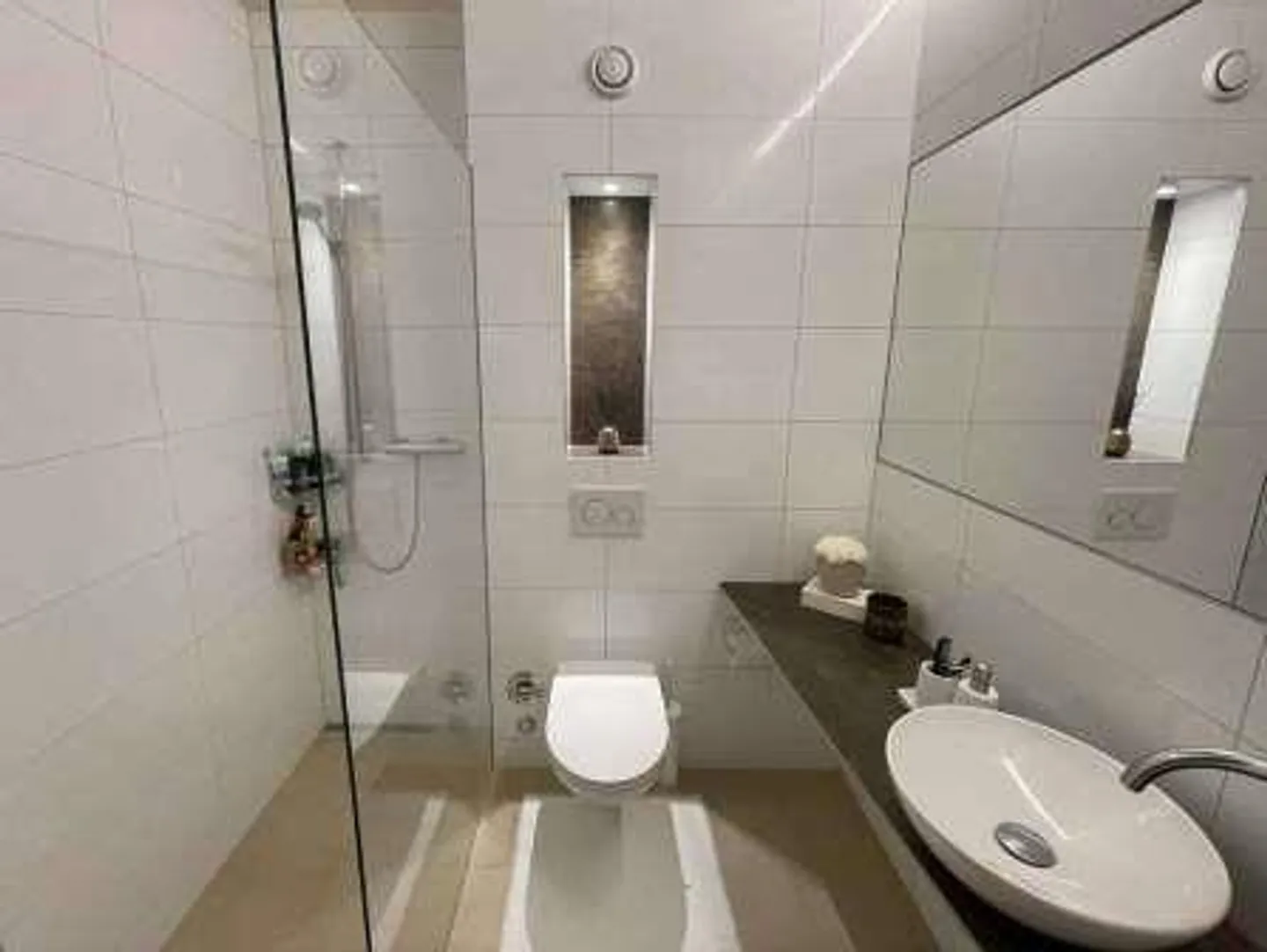 Appartement moderne de 3 pièces près du lac - Photo 5 sur 5