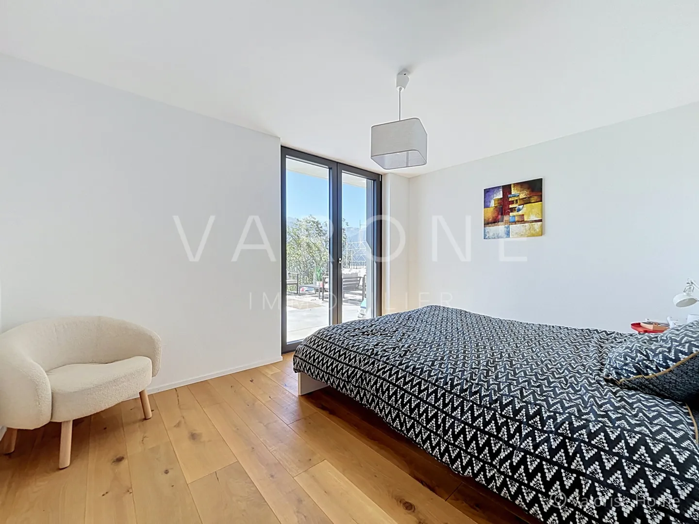 Contemporary villa with 6.5 rooms, pool and panoramic view - Photo 10 of 20