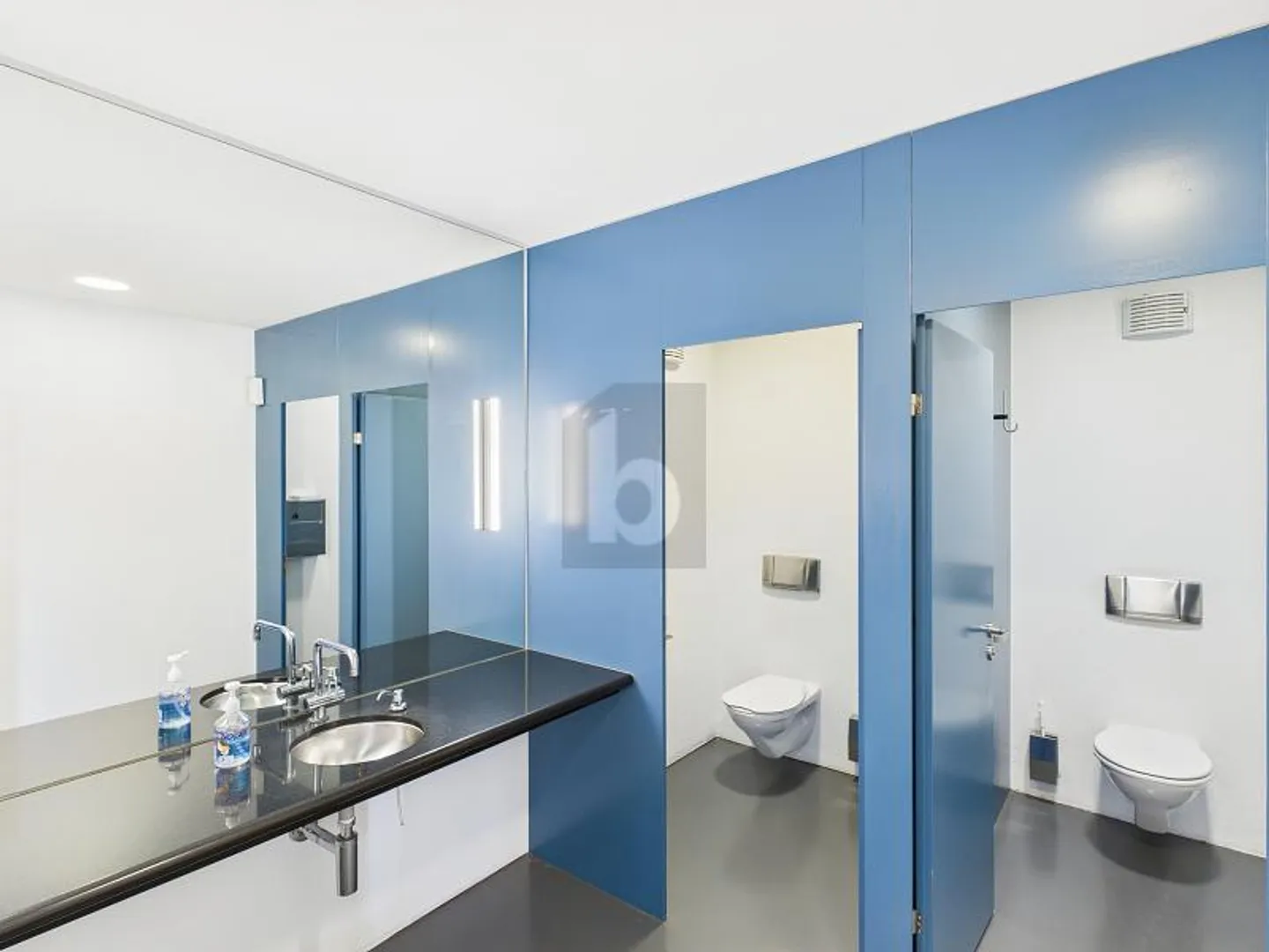 SPAZIOSO E CENTRALE - Foto 4 di 6