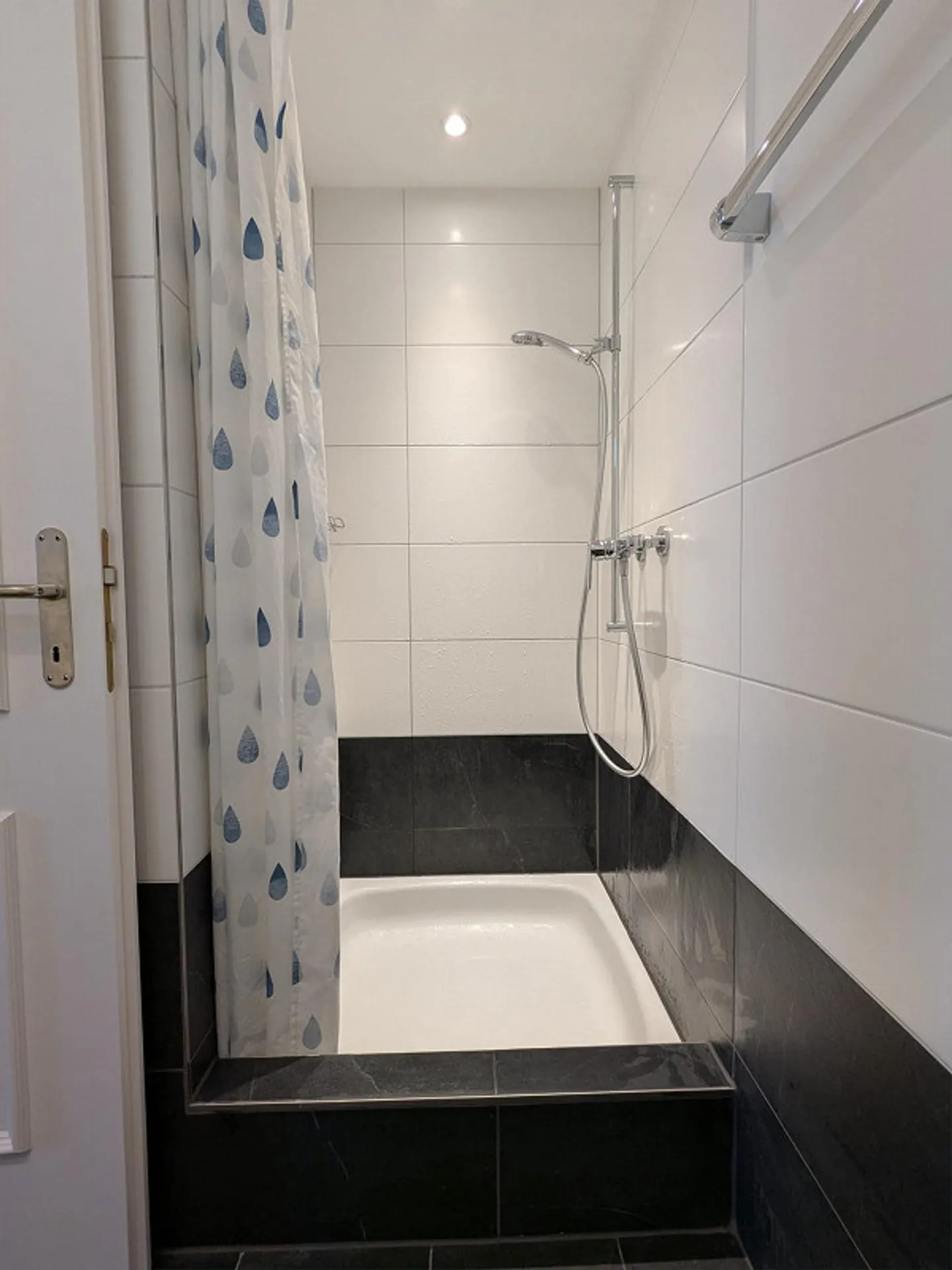 Elegantes Haus mit Moderner Küche - Foto 20 von 23
