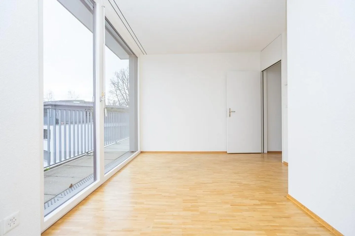 4.5-Zimmer-Attikawohnung mit vielen Vorzügen! - Foto 7 von 12