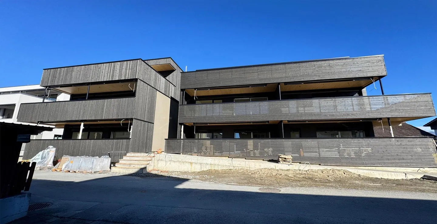 2.5 Zi - Attika Neubau-Wohnung in Kriessern - Foto 1 von 14