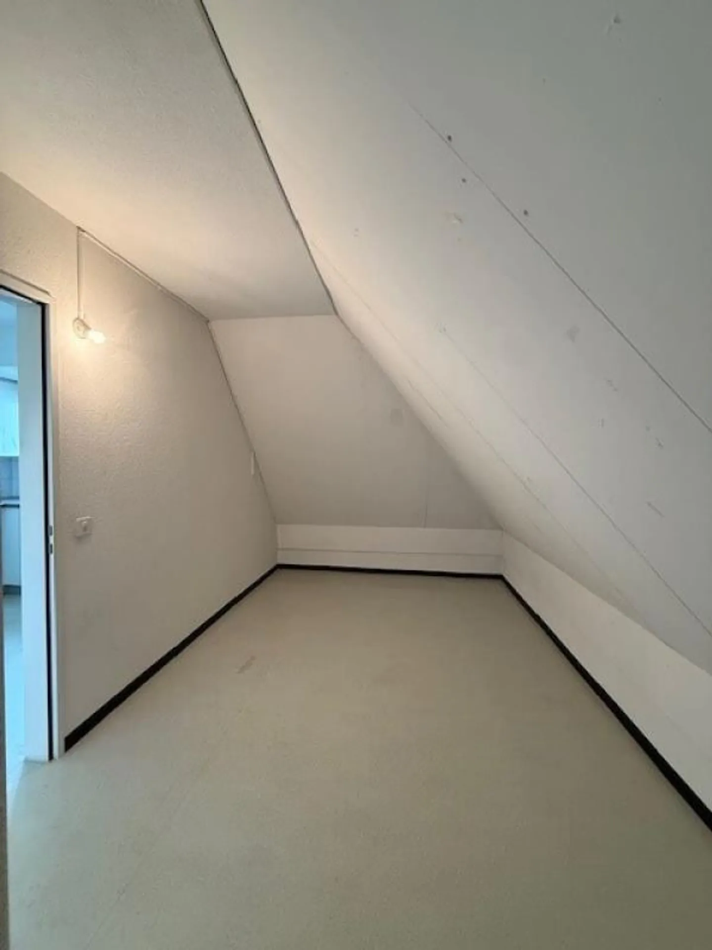 Appartement pour seniors proche de la ville à partir de 65 ans - Photo 6 sur 8