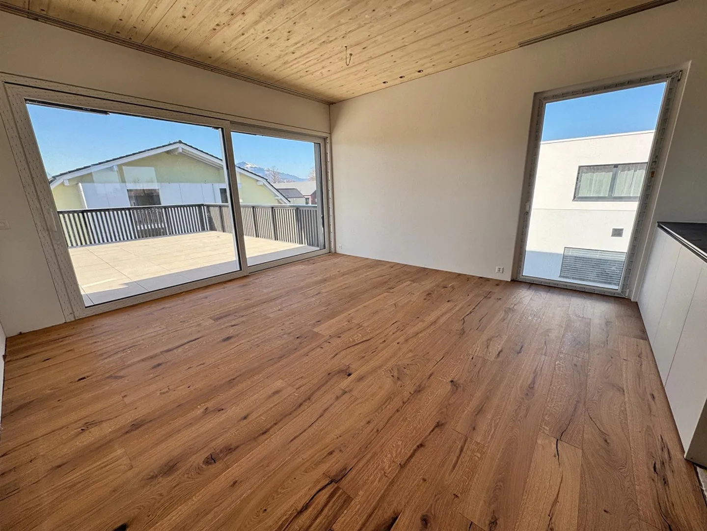 2.5 Zi - Attika Neubau-Wohnung in Kriessern - Foto 8 von 14