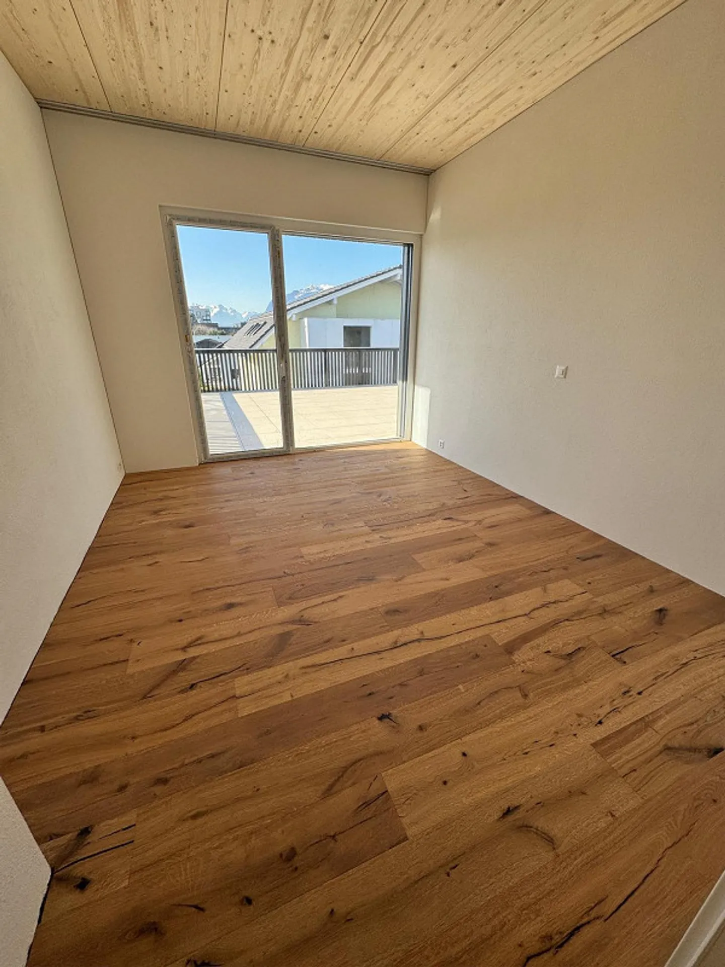 2.5 Zi - Attika Neubau-Wohnung in Kriessern - Foto 9 von 14