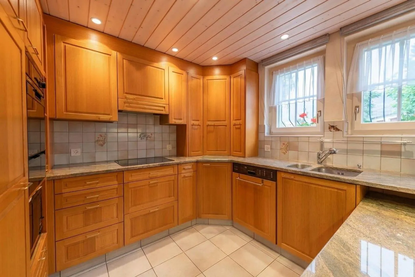 Vivere vicino alla città con molto spazio - Casa a schiera angolare con 460 m² di terreno... - Foto 7 di 13
