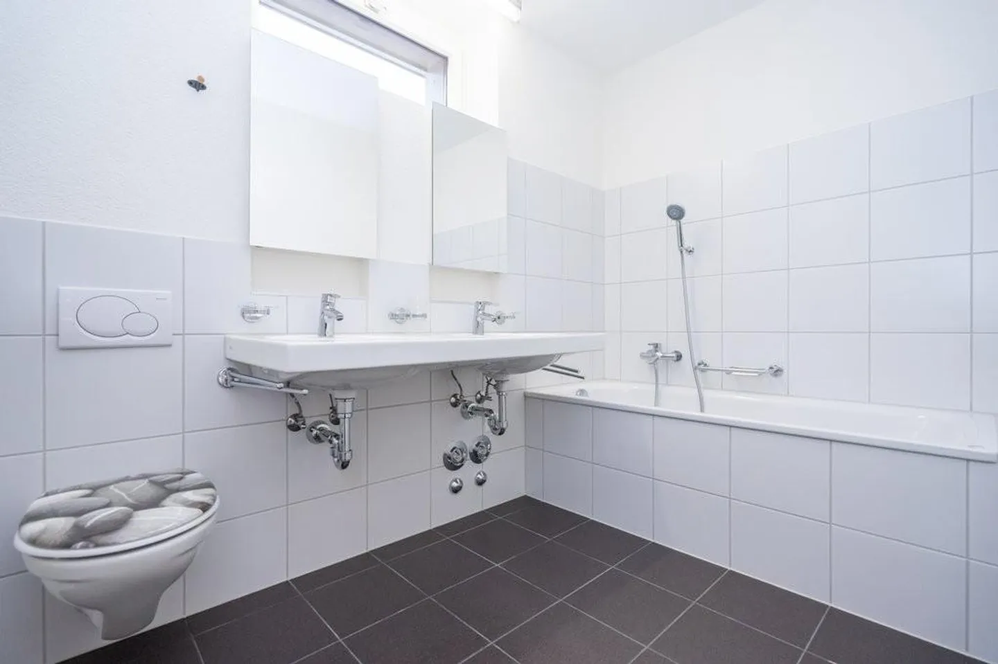 4.5-Zimmer-Attikawohnung mit vielen Vorzügen! - Foto 10 von 12