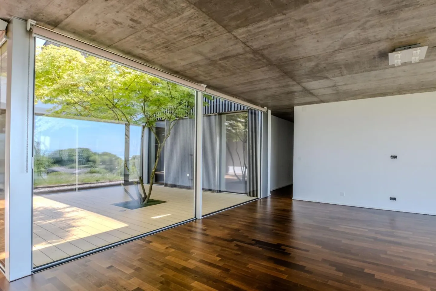 Appartement de Luxe Contemporain - Photo 4 sur 13