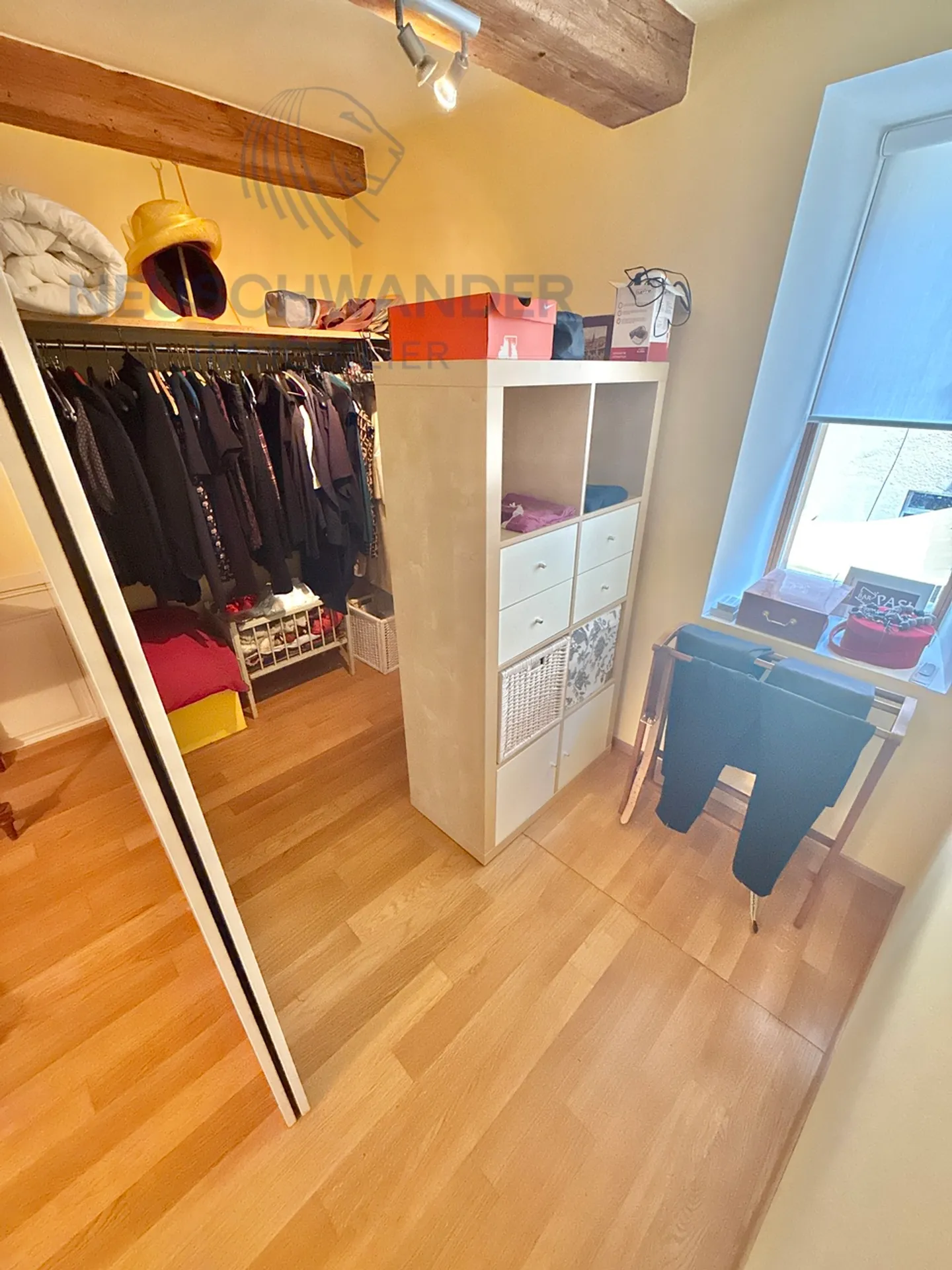Residential building for sale - Photo 11 of 33