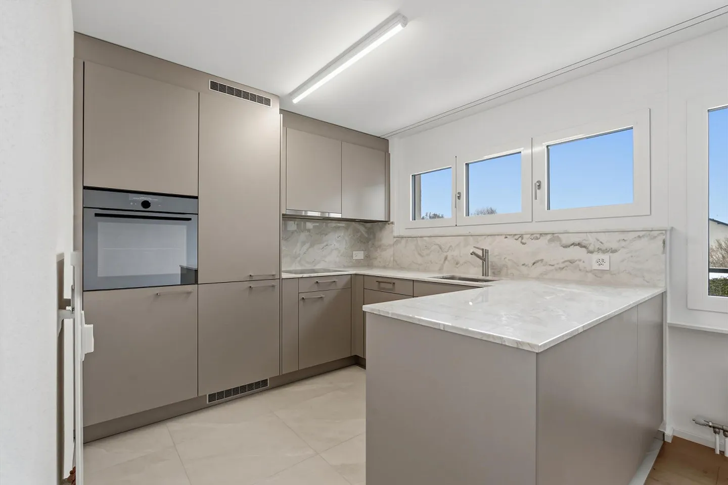 Stilvolles Apartment mit Seeblick - Foto 2 von 10