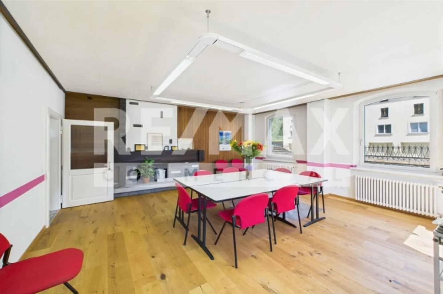 10 Room apartment - Photo 5 of 13