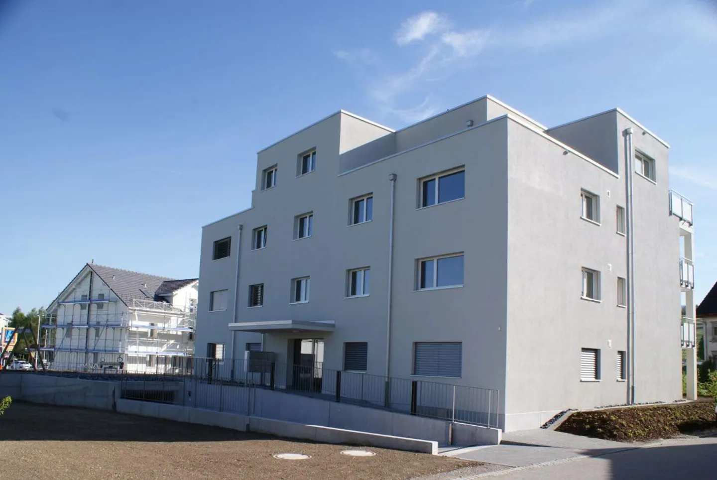 Moderne Wohnung mit sonnigem Balkon - Foto 15 von 15