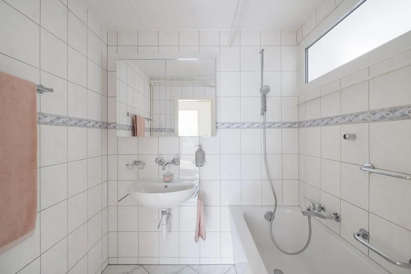 Vivere con comfort a Wattwil - Foto 5 di 7