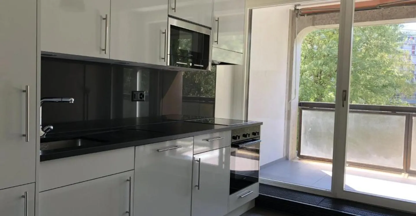 Geräumige 3.5-Zimmer-Wohnung - Foto 2 von 6