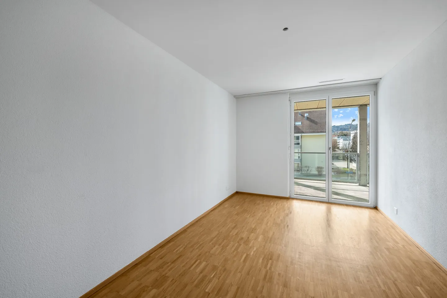 Modernes Apartment nahe Bahnhof Dietikon - Foto 4 von 8