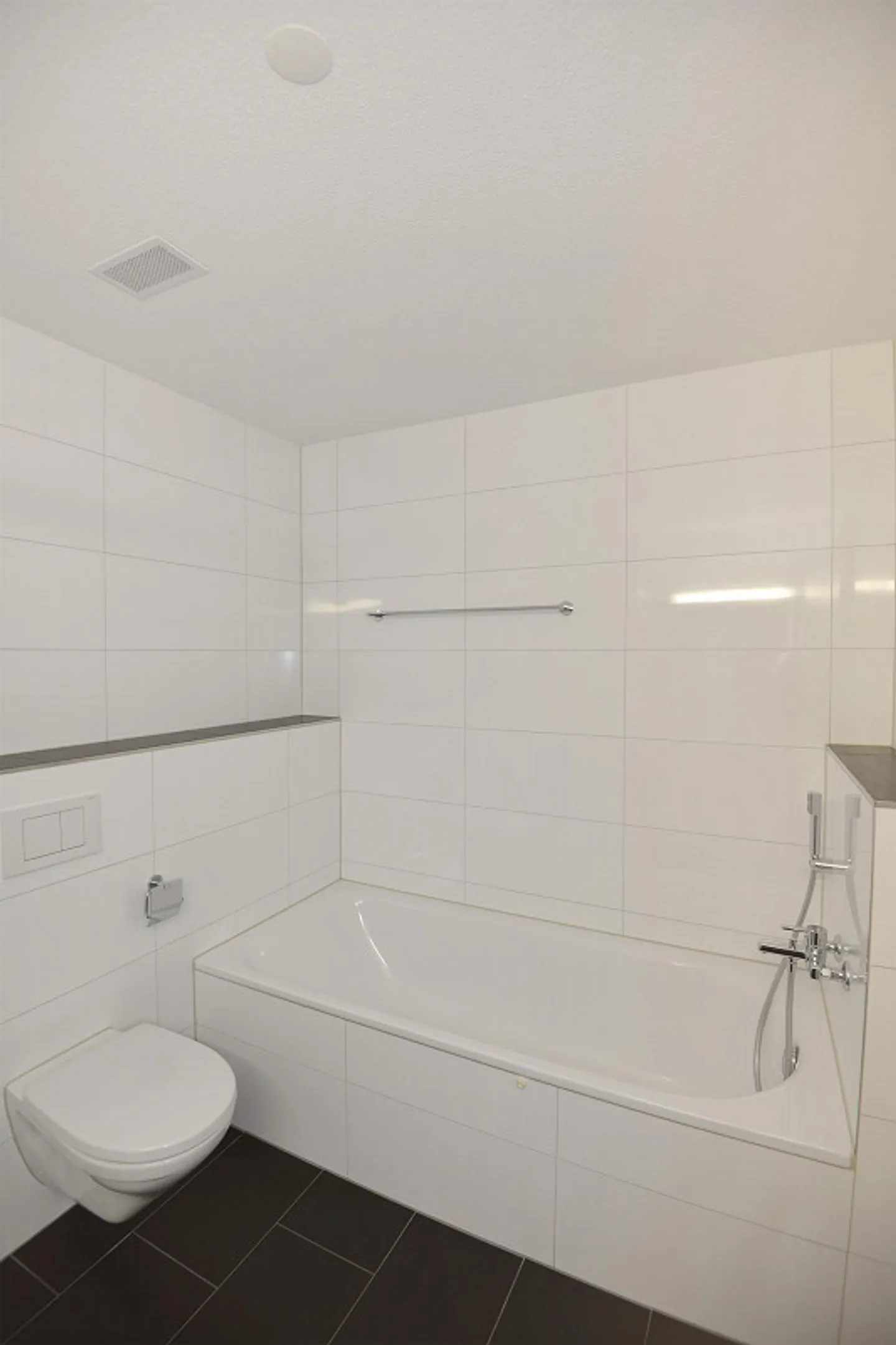 Modernes 3.5 Zimmer-Apartment - Foto 11 von 13