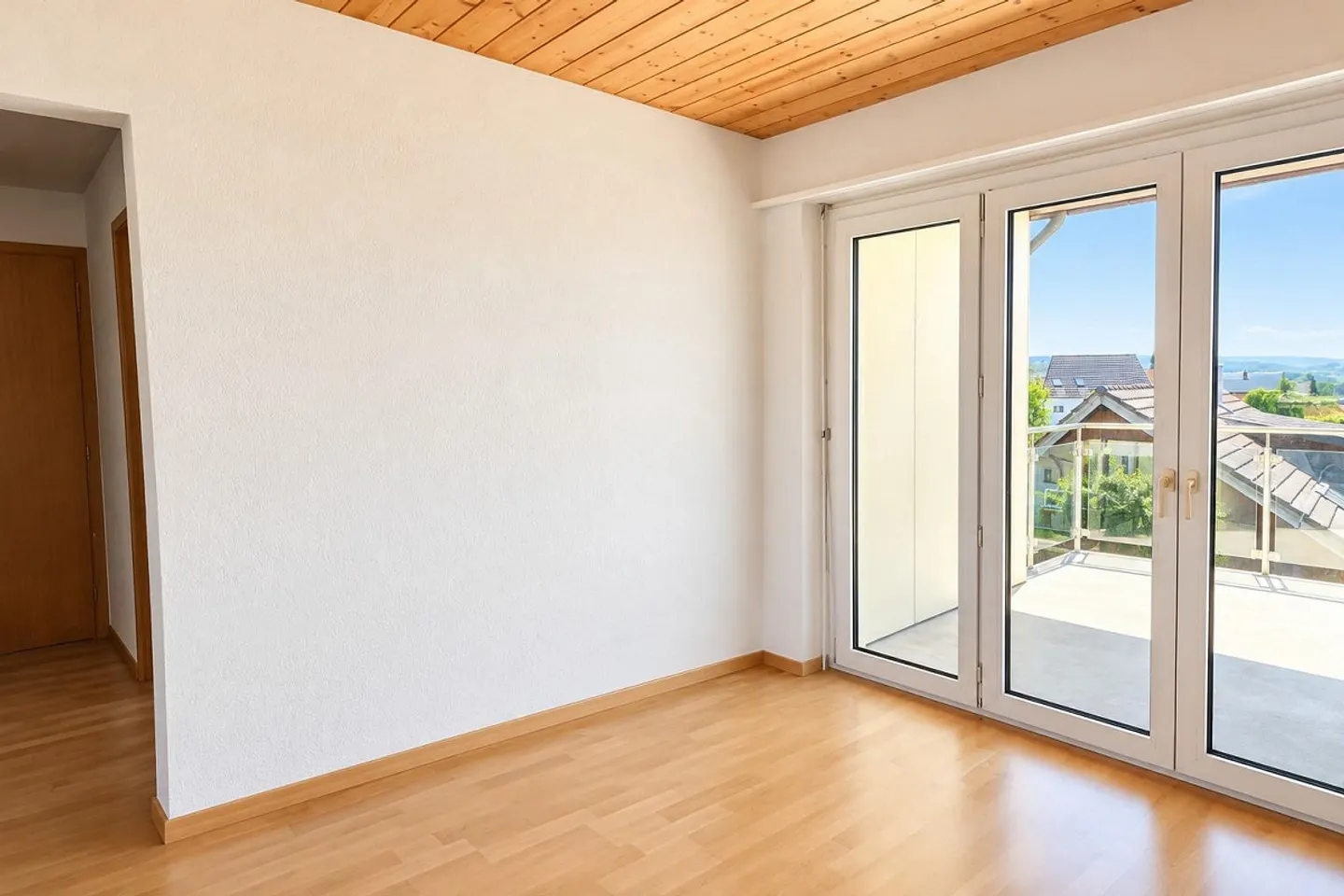 Appartamento con vista spettacolare sul lago di Bienne - Foto 2 di 5