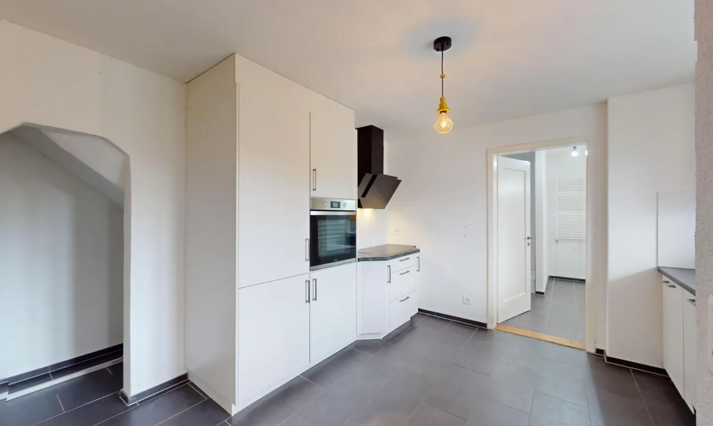 Fully rented investment property with 4.2% gross yield - Photo 3 of 13