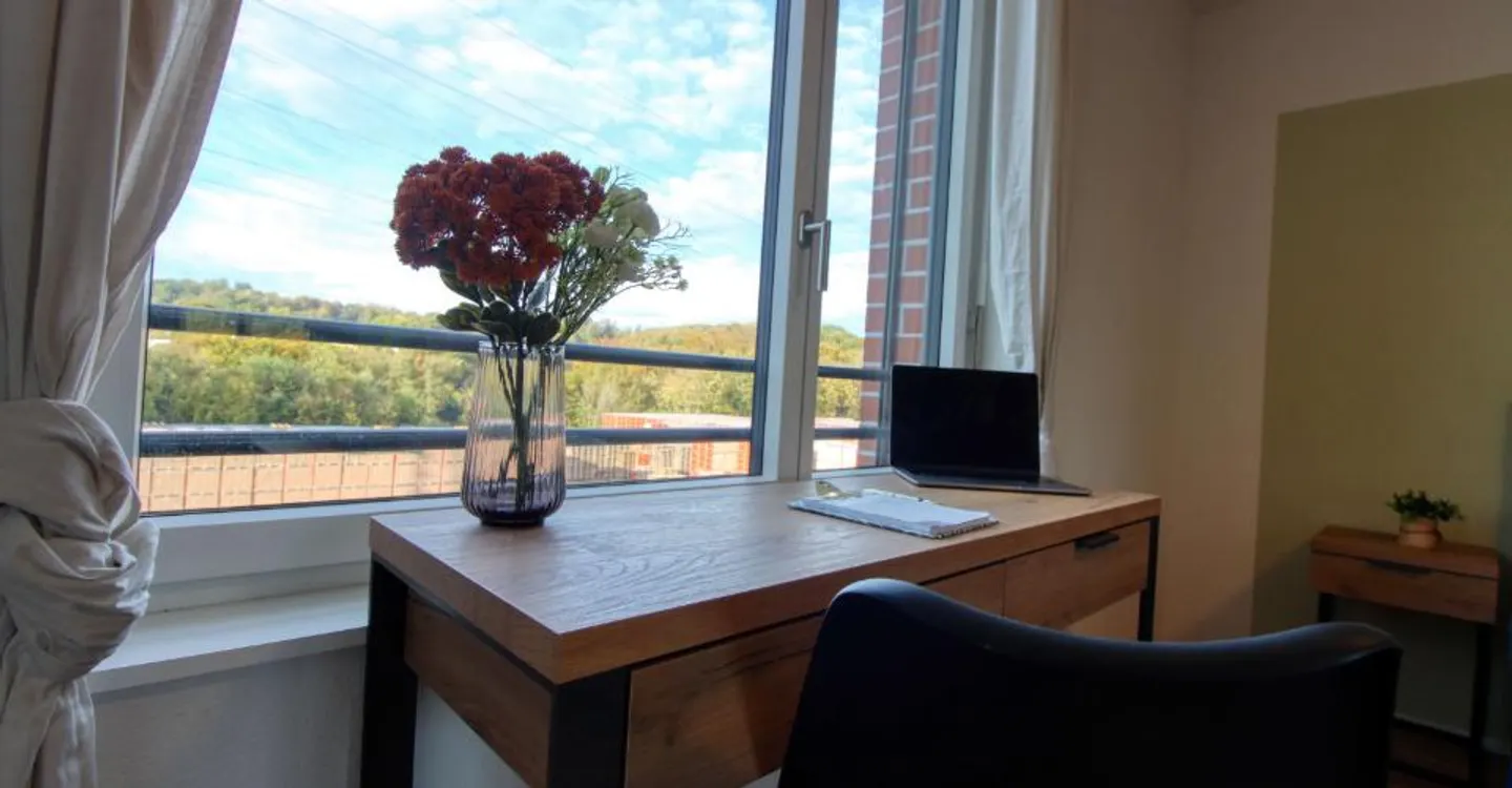 Spacious Coliving Apartment in Crissier with private Bathroom - Photo 5 of 15