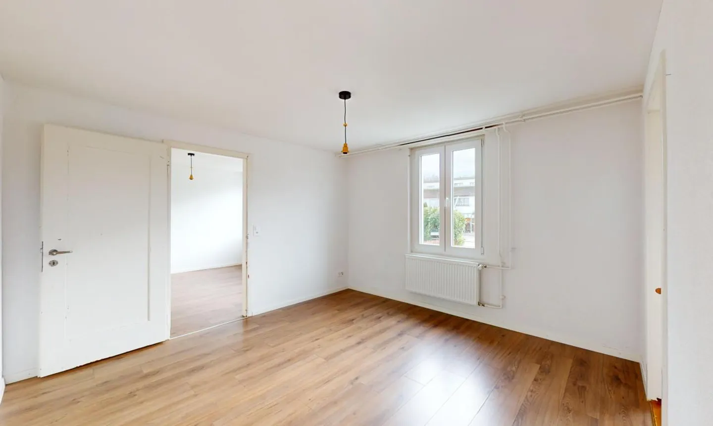 Fully rented investment property with 4.2% gross yield - Photo 5 of 13