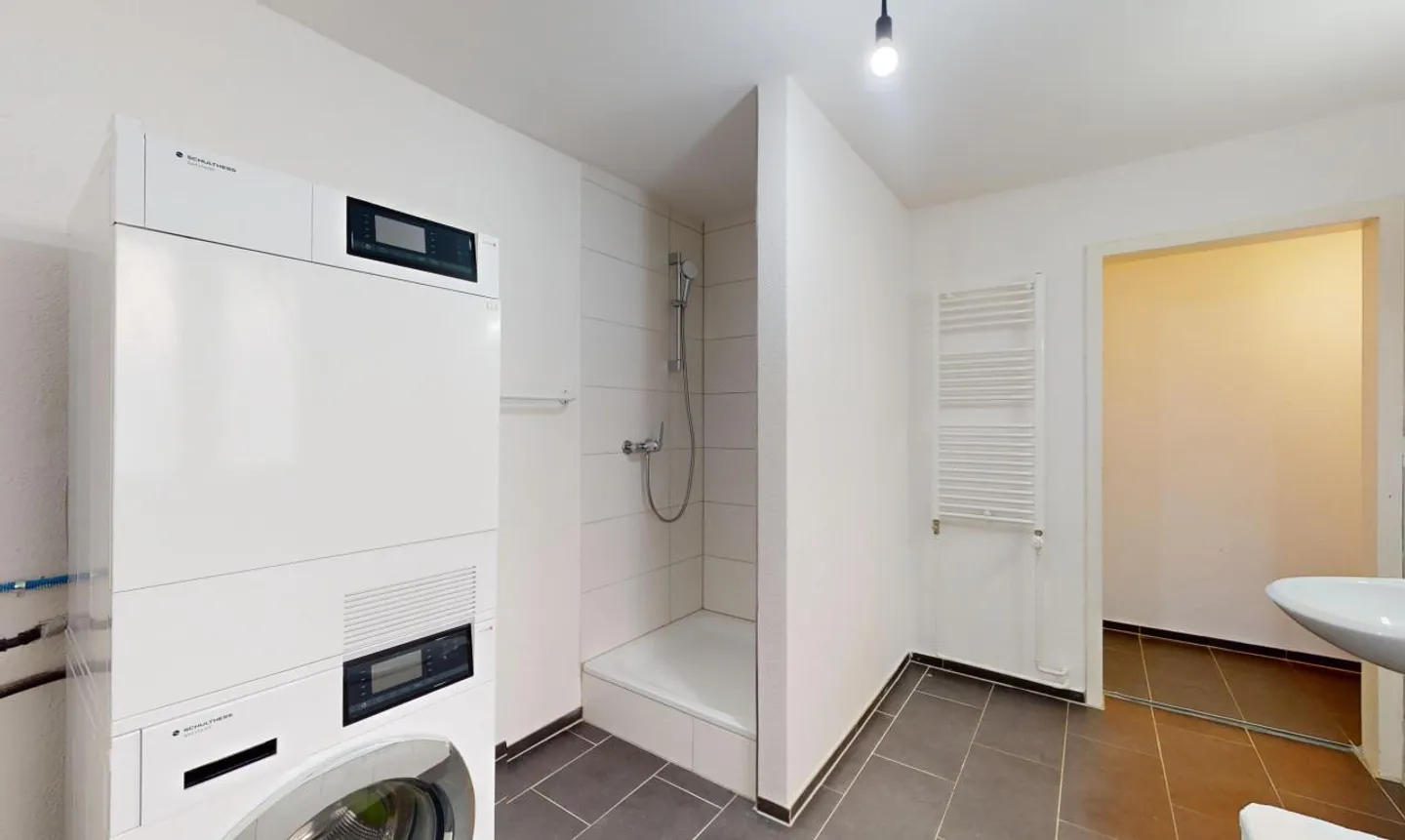 Fully rented investment property with 4.2% gross yield - Photo 8 of 13