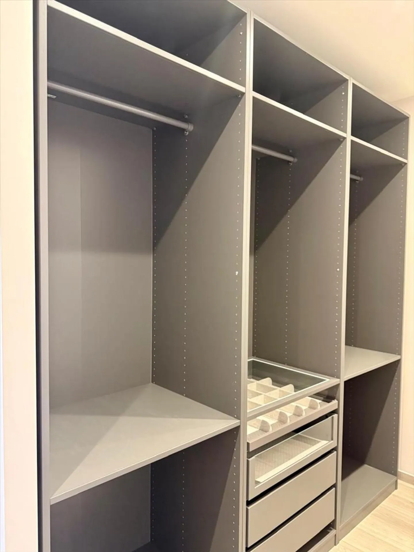 Appartamento ristrutturato con 4 camere a Petit-Saconnex? Vicino alle organizzazioni internazionali - Foto 4 di 12