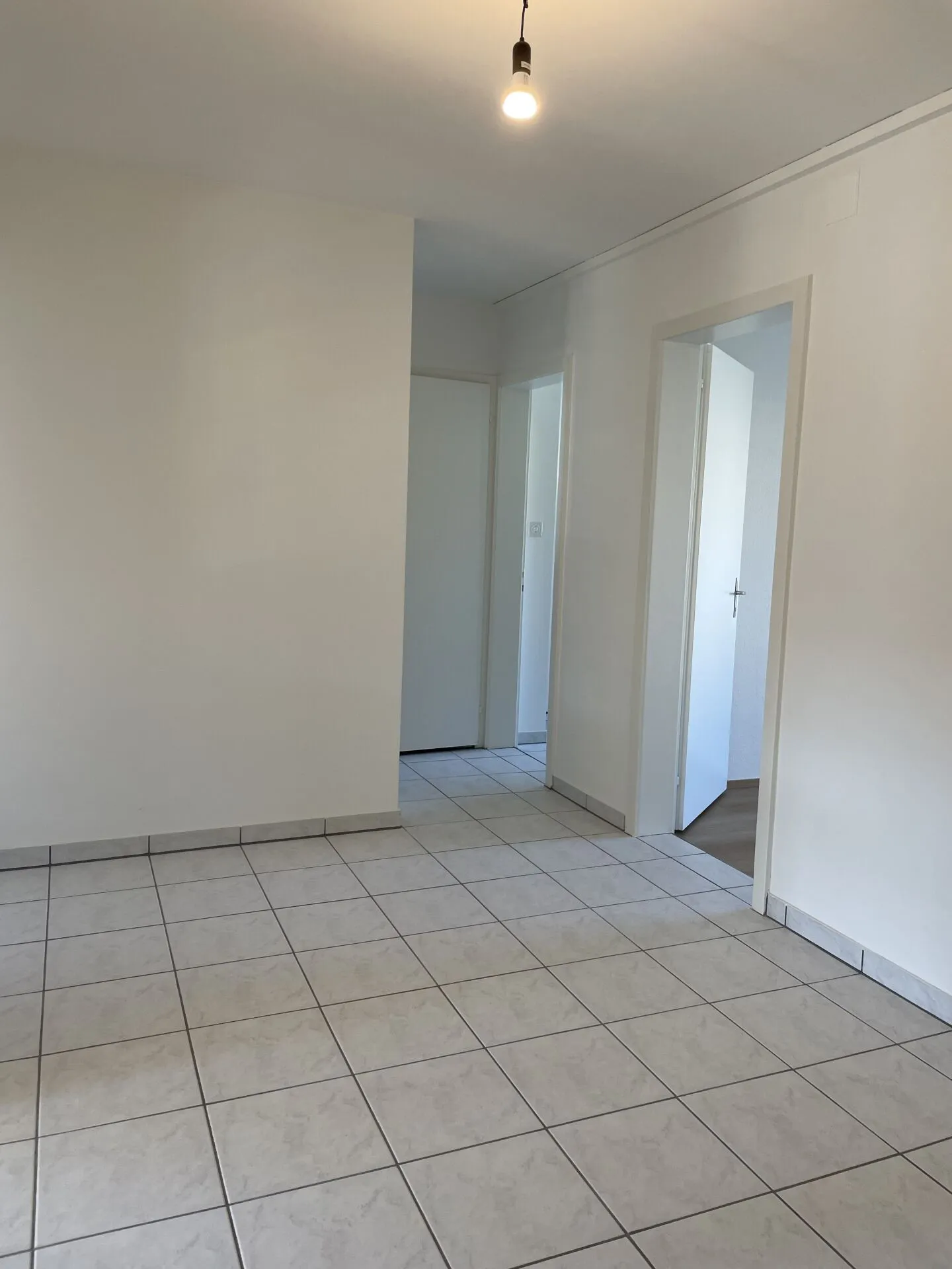 4-Zimmerwohnung nahe Rhein - Foto 2 di 10