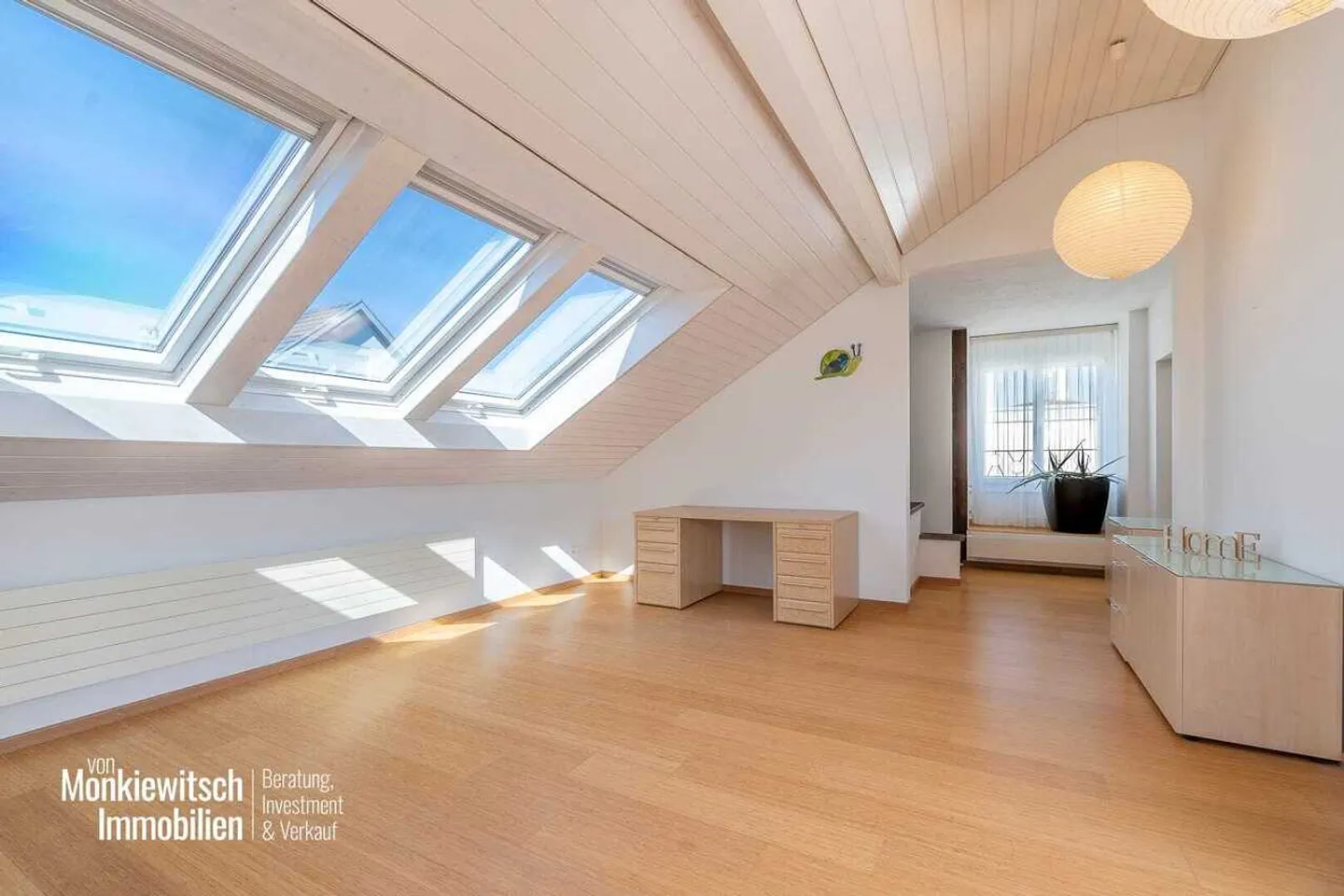 Charmante maison de 6,5 pièces avec appartement à Seuzach - Photo 12 sur 13