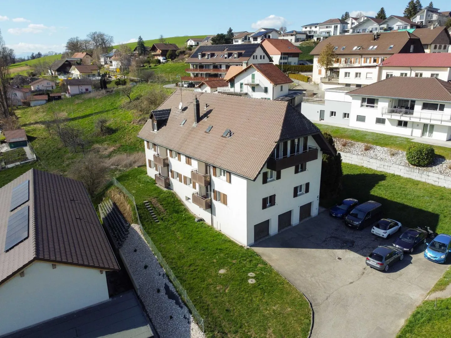 A family-friendly apartment with garden, open to the countryside - Photo 4 of 16