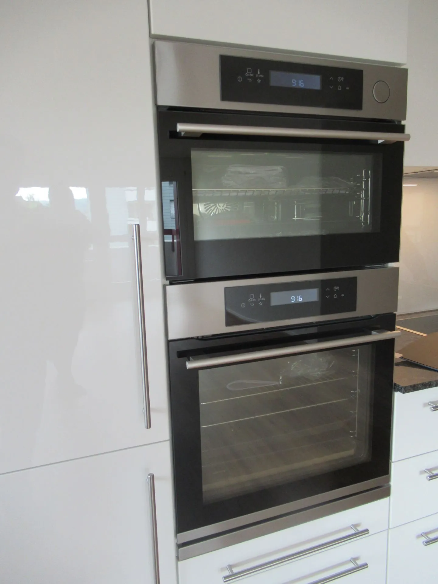 Appartement super central - Photo 3 sur 19