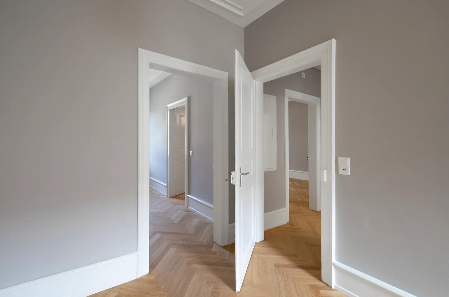 Charmante renovierte Wohnung - Foto 3 von 11