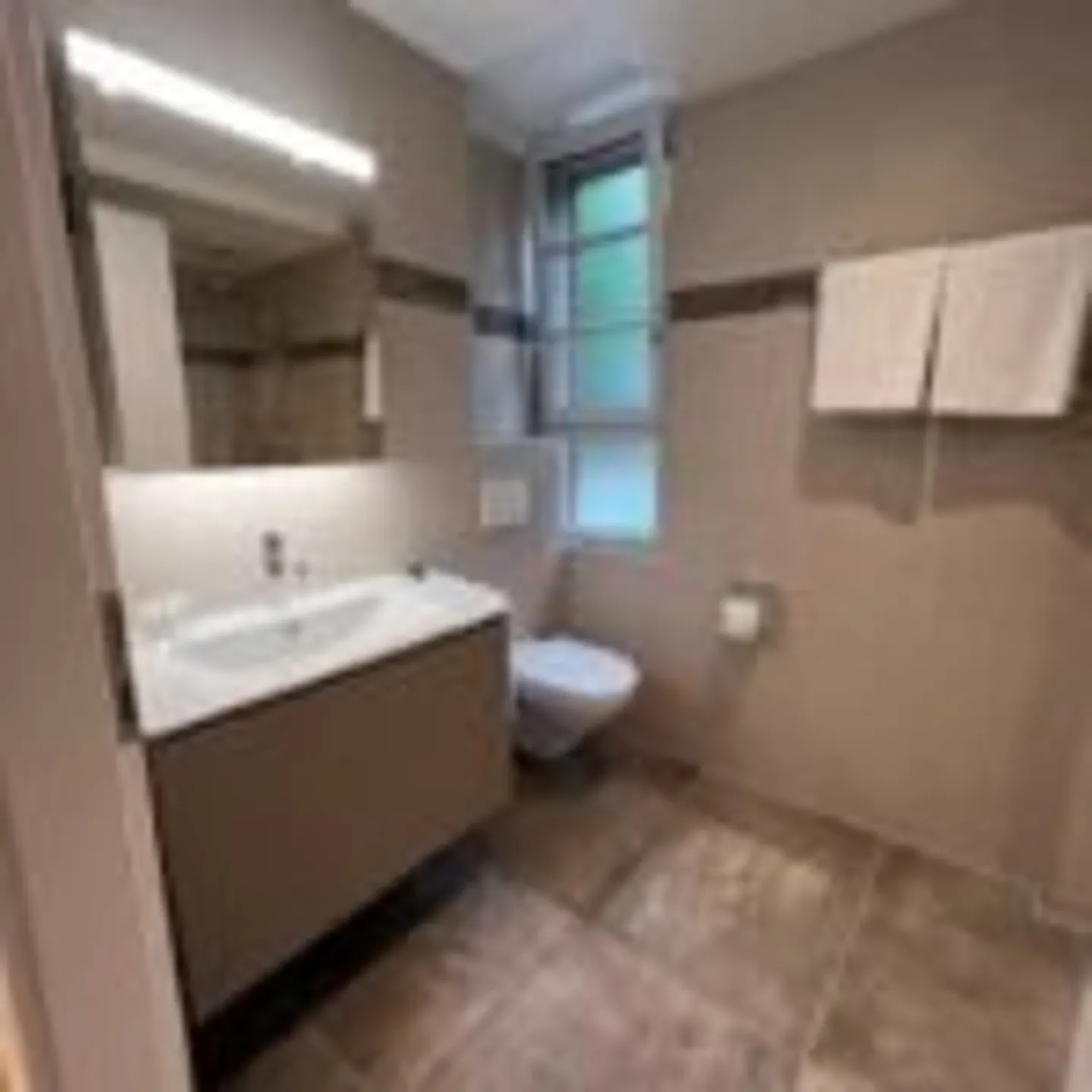Charmante 2.5-Zimmer-Wohnung - Foto 6 von 13