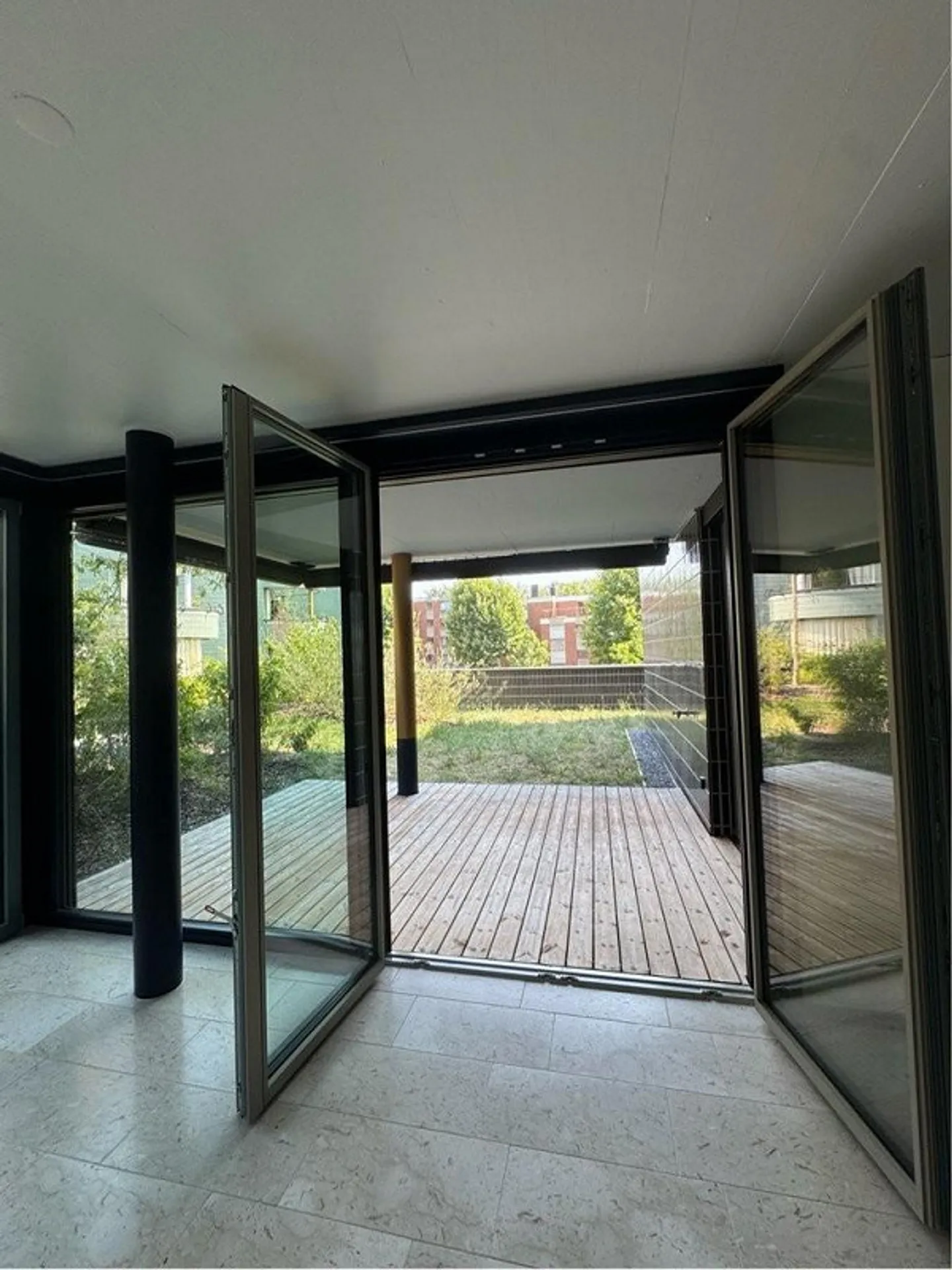 Appartement moderne de 2,5 pièces dans un emplacement attrayant à Kloten ! - Photo 5 sur 8